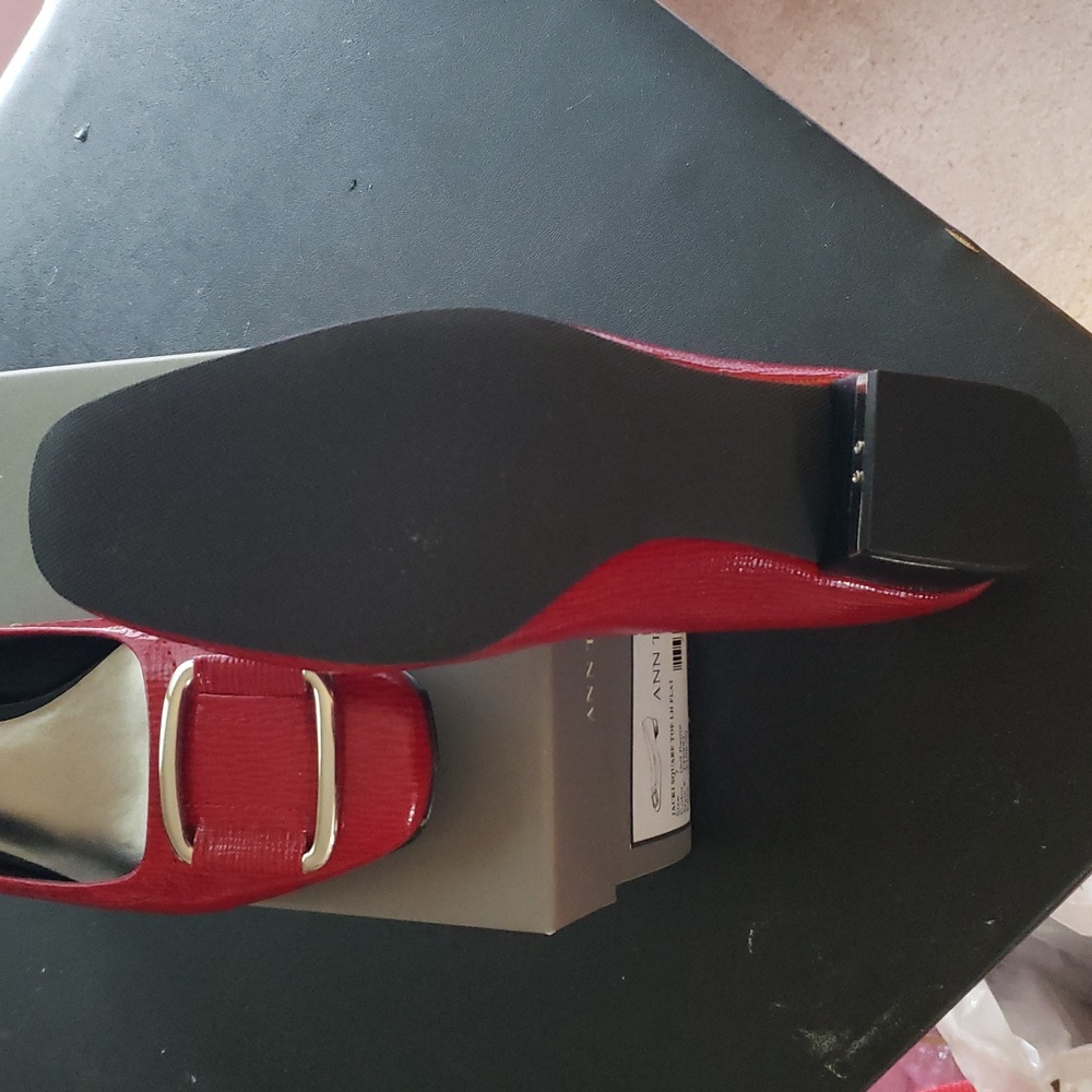 Ann Taylor Jacki Red Square Toe Flat Size 7 NIB - Picture 6 of 7